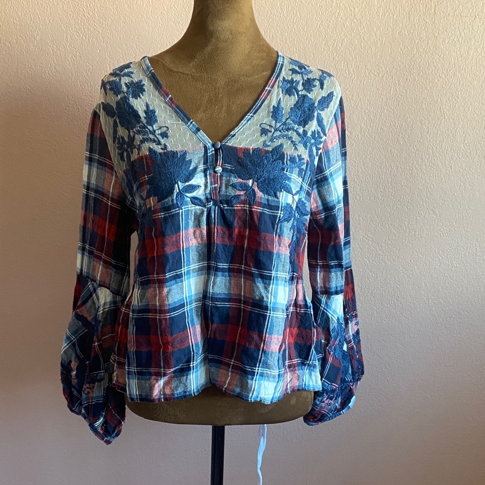 Zara Flannel Red and Blue Plaid V-Neck Blouse